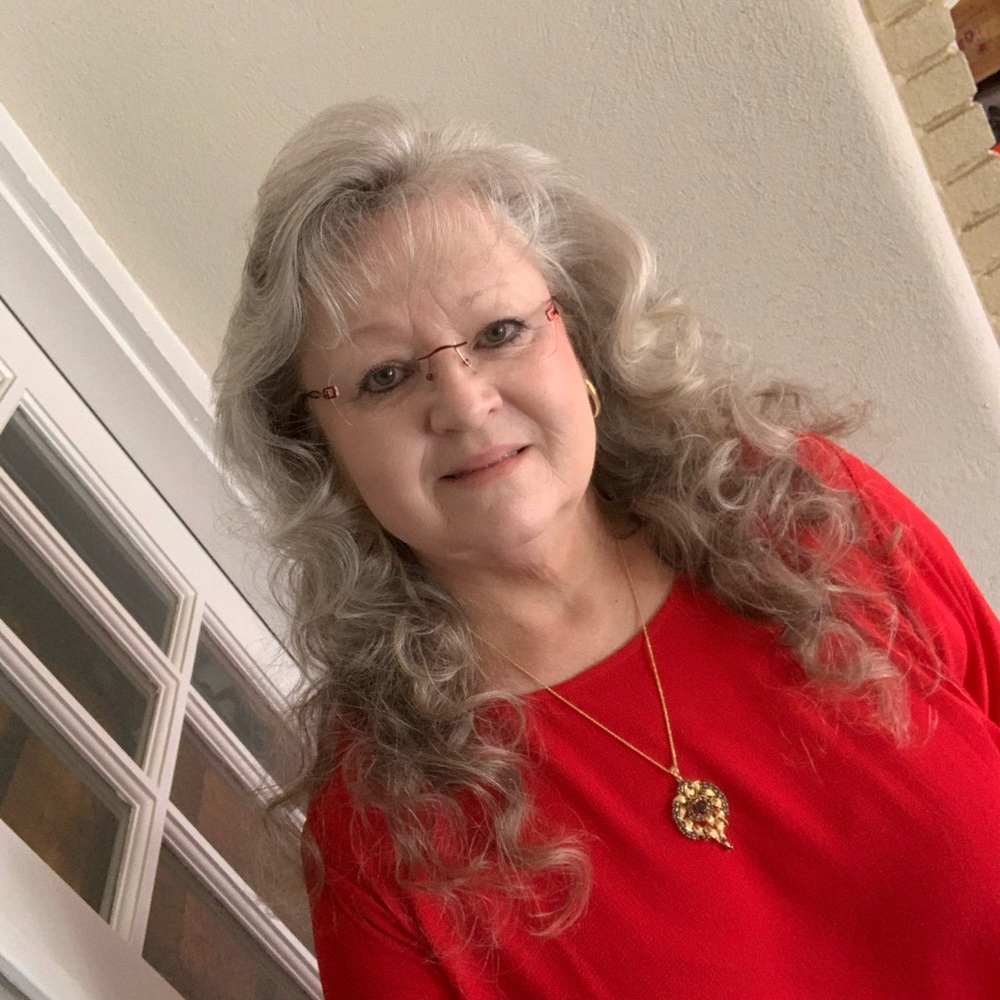 Meet your Posher, Marilyn